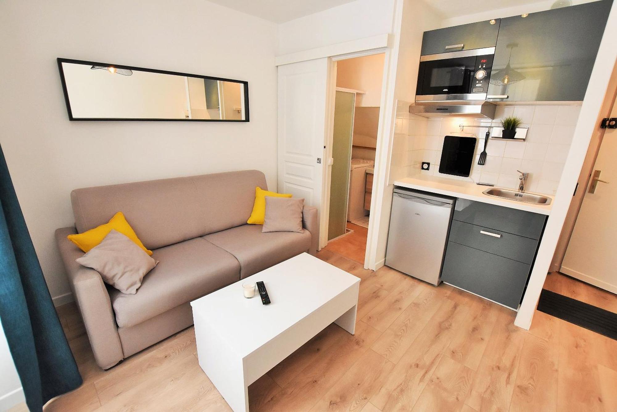 Appartement Au Coeur De La Ville De Taverny Kültér fotó